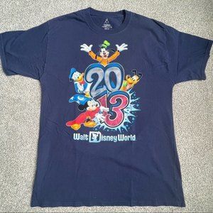 2013 Walt Disney World Men's Size Large T Shirt Mickey Mouse Goofy Donald Duck